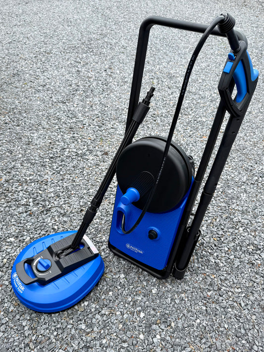 Painepesuri terassipesuosalla